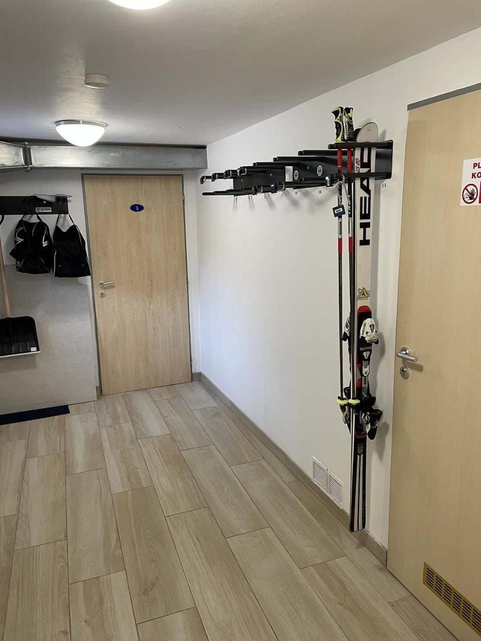 Apartman Ela Horní Blatná Exteriör bild